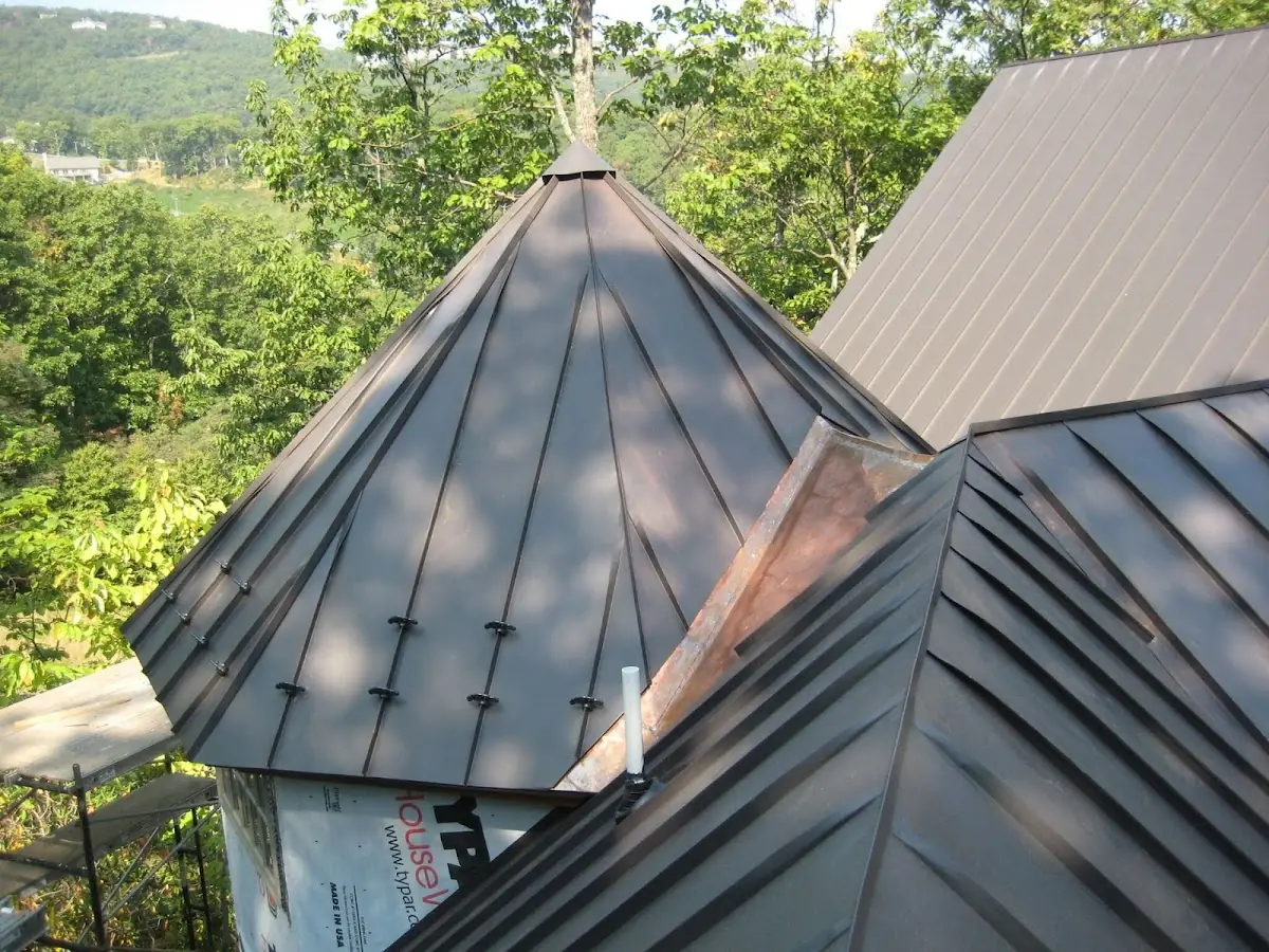 Professional Shingle Replacement & Repair by Craftsman Roofing in Breyer